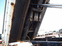 三菱ふそうファイターコンテナ専用車中型（4t）[写真19]