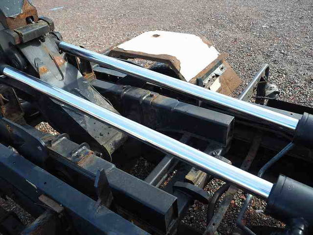 三菱ふそうファイターコンテナ専用車中型（4t）[写真09]