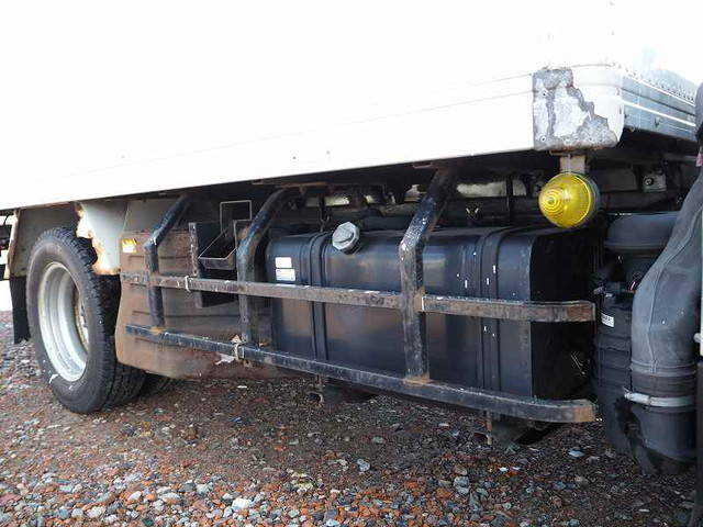 いすゞエルフパネルバン小型（2t・3t）[写真12]