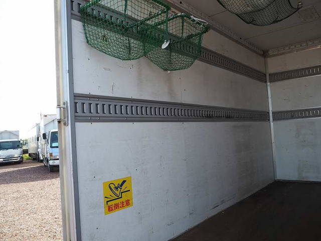 いすゞエルフパネルバン小型（2t・3t）[写真18]