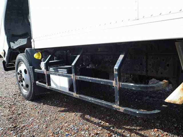 いすゞエルフパネルバン小型（2t・3t）[写真22]