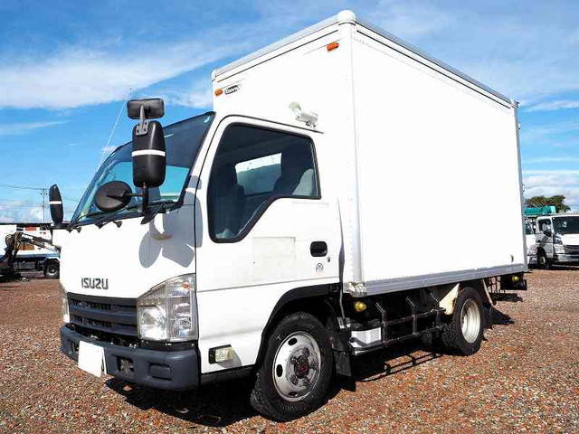 いすゞエルフパネルバン小型（2t・3t）[写真03]