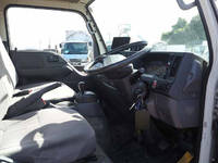 いすゞエルフパネルバン小型（2t・3t）[写真34]