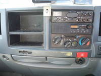 いすゞエルフパネルバン小型（2t・3t）[写真38]