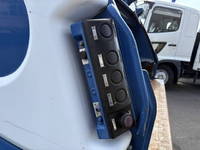 いすゞエルフパッカー車（塵芥車）小型（2t・3t）[写真21]