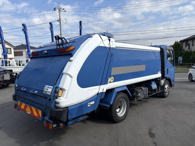 いすゞエルフパッカー車（塵芥車）小型（2t・3t）[写真04]