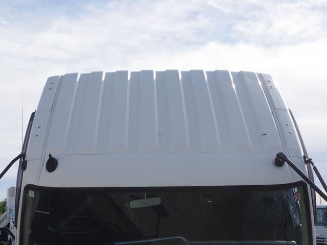 三菱ふそうファイターアルミブロック中型（4t）[写真14]