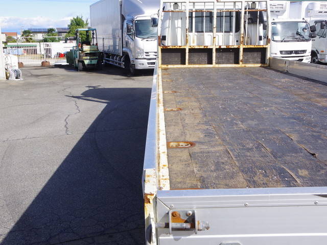 三菱ふそうファイターアルミブロック中型（4t）[写真21]