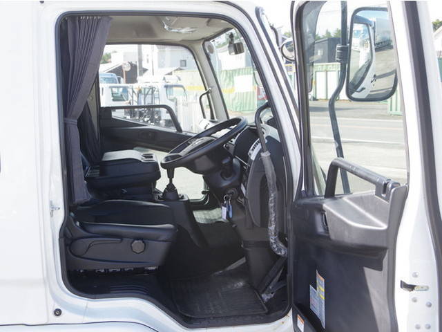 三菱ふそうファイターアルミブロック中型（4t）[写真27]