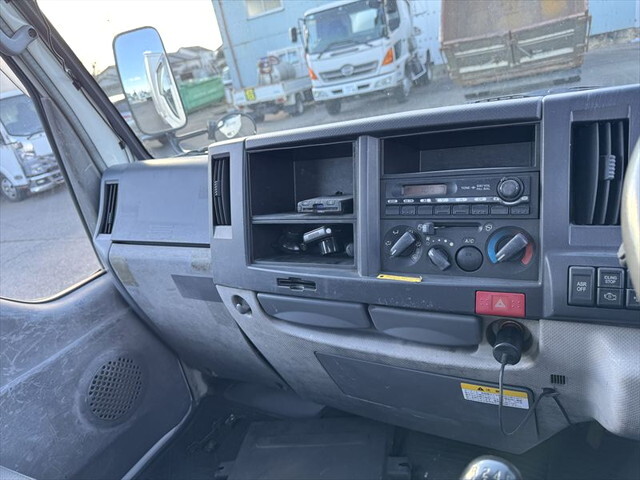 マツダタイタンバキュームカー小型（2t・3t）[写真18]