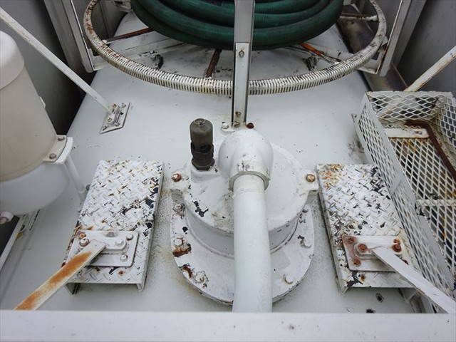 マツダタイタンバキュームカー小型（2t・3t）[写真22]