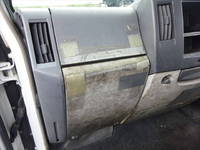 マツダタイタンバキュームカー小型（2t・3t）[写真31]