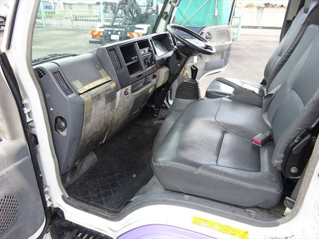 マツダタイタンバキュームカー小型（2t・3t）[写真31]