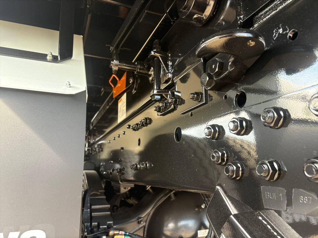 三菱ふそうスーパーグレートダンプ大型（10t）[写真16]