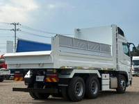 三菱ふそうスーパーグレートダンプ大型（10t）[写真05]