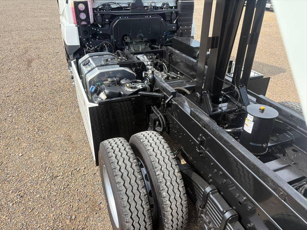 三菱ふそうスーパーグレートダンプ大型（10t）[写真15]