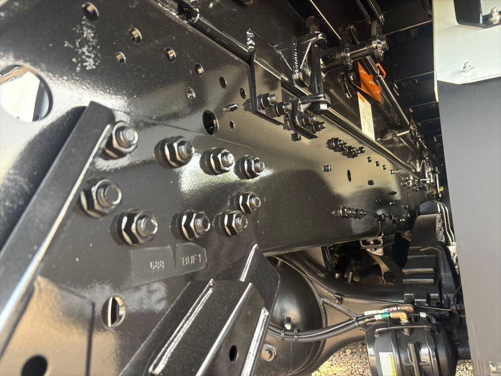 三菱ふそうスーパーグレートダンプ大型（10t）[写真17]