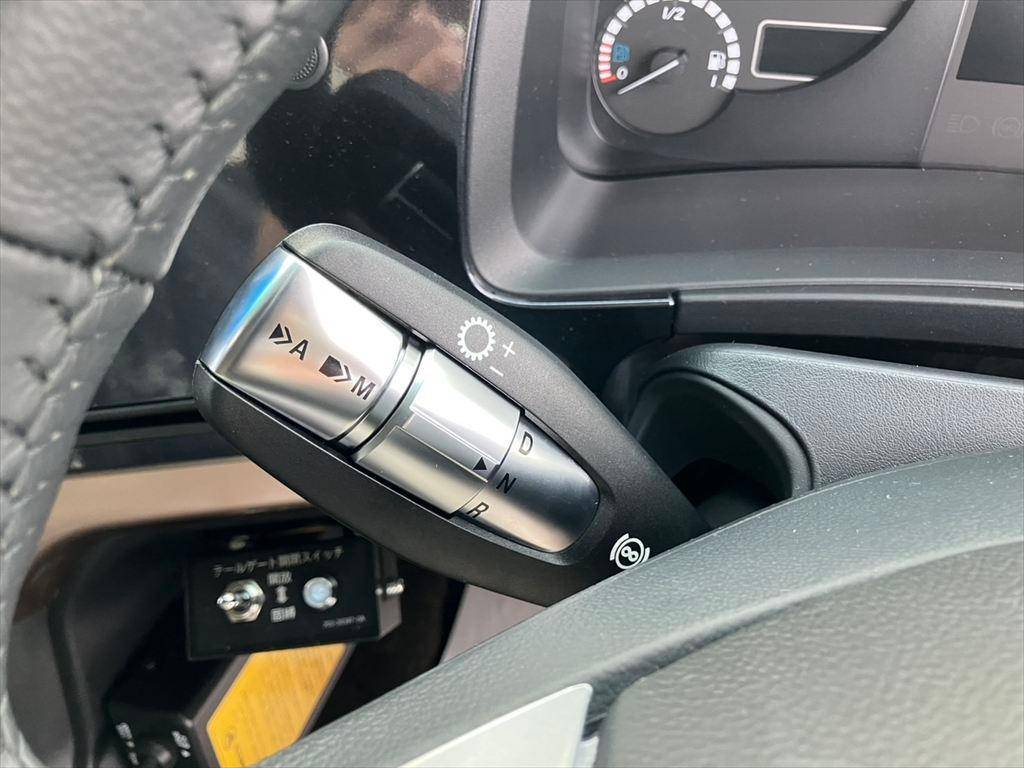 三菱ふそうスーパーグレートダンプ大型（10t）[写真23]