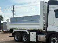 三菱ふそうスーパーグレートダンプ大型（10t）[写真06]