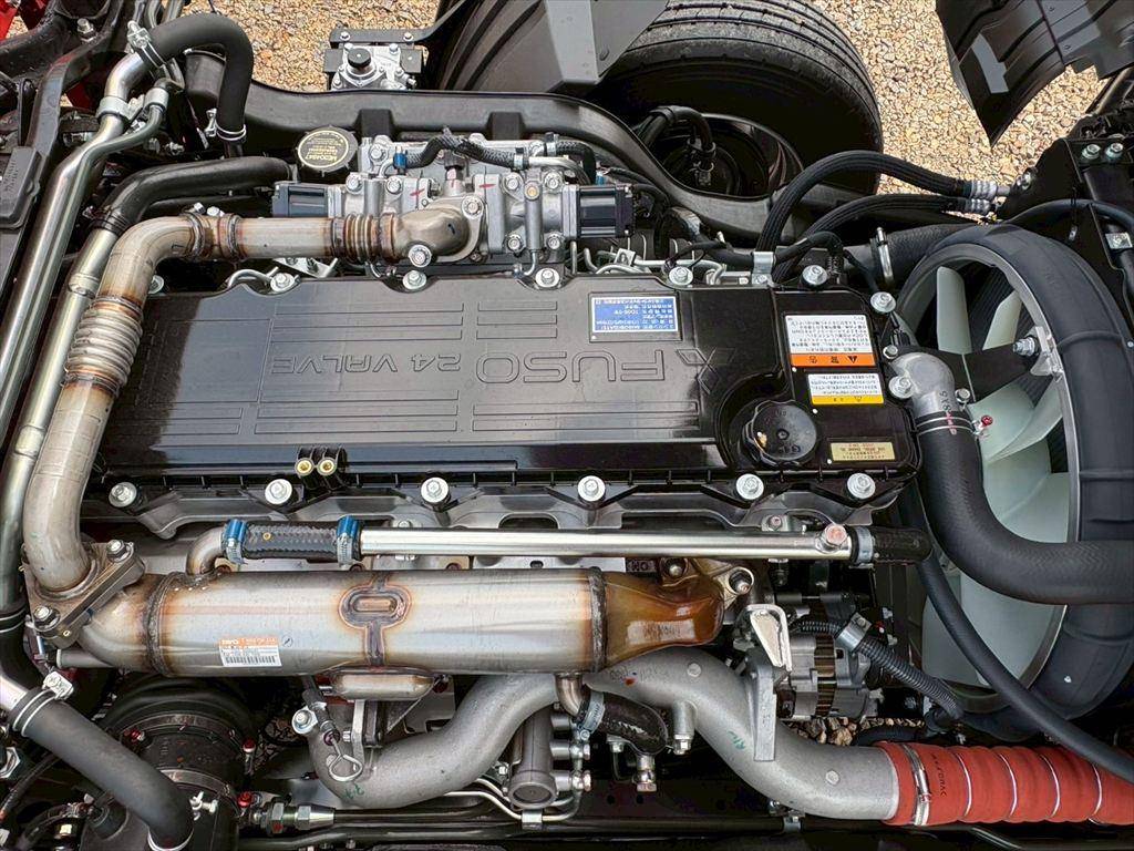 三菱ふそうファイタークレーン4段中型（4t）[写真16]