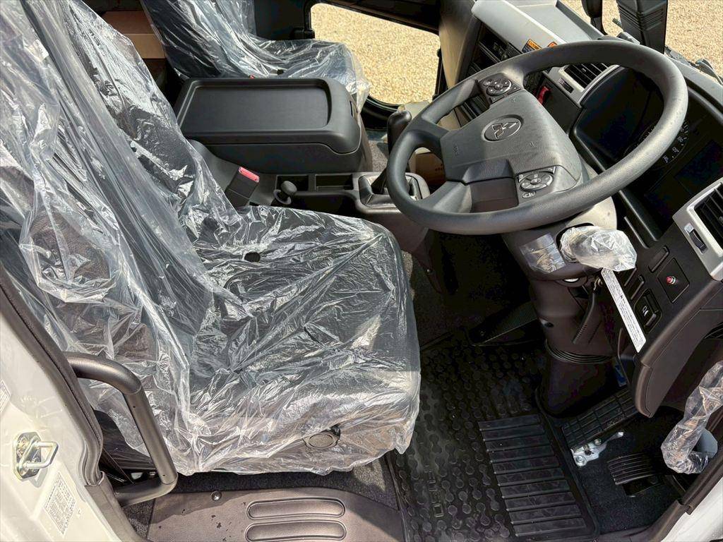 三菱ふそうファイタークレーン4段中型（4t）[写真18]