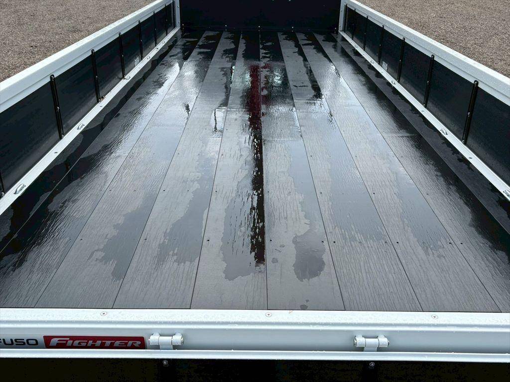 三菱ふそうファイタークレーン4段中型（4t）[写真07]