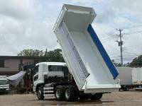 三菱ふそうスーパーグレートダンプ大型（10t）[写真12]