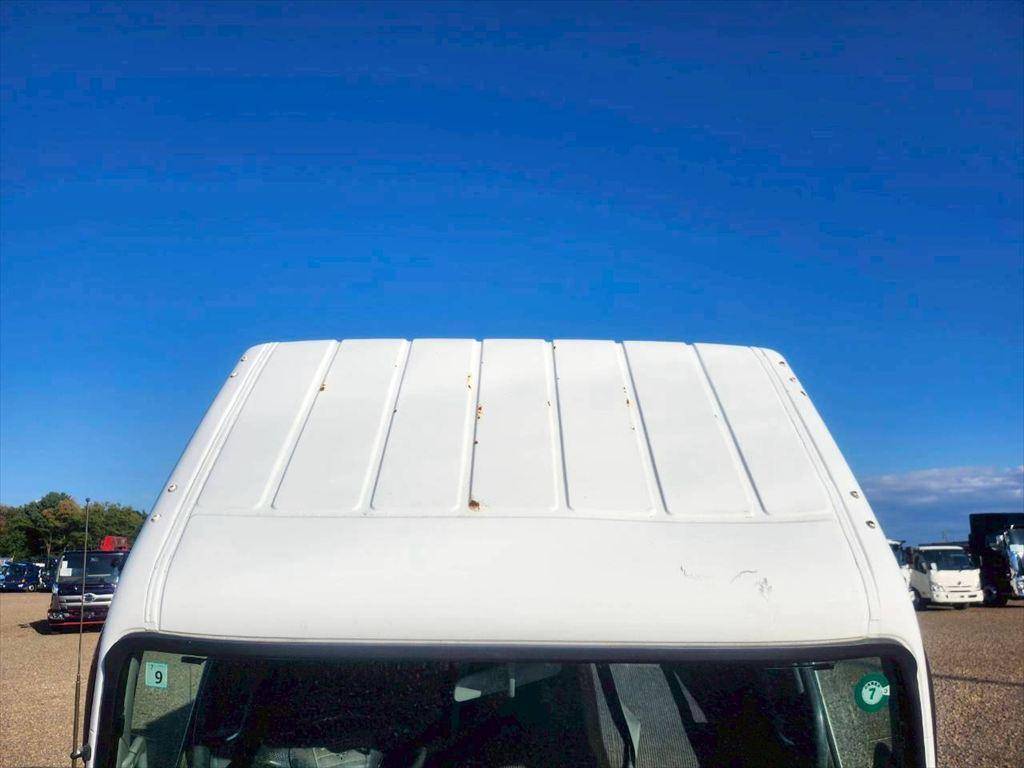 三菱ふそうキャンタークレーン4段小型（2t・3t）[写真15]