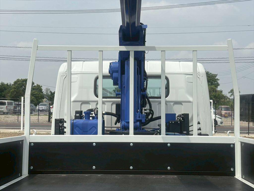 三菱ふそうキャンタークレーン4段小型（2t・3t）[写真06]