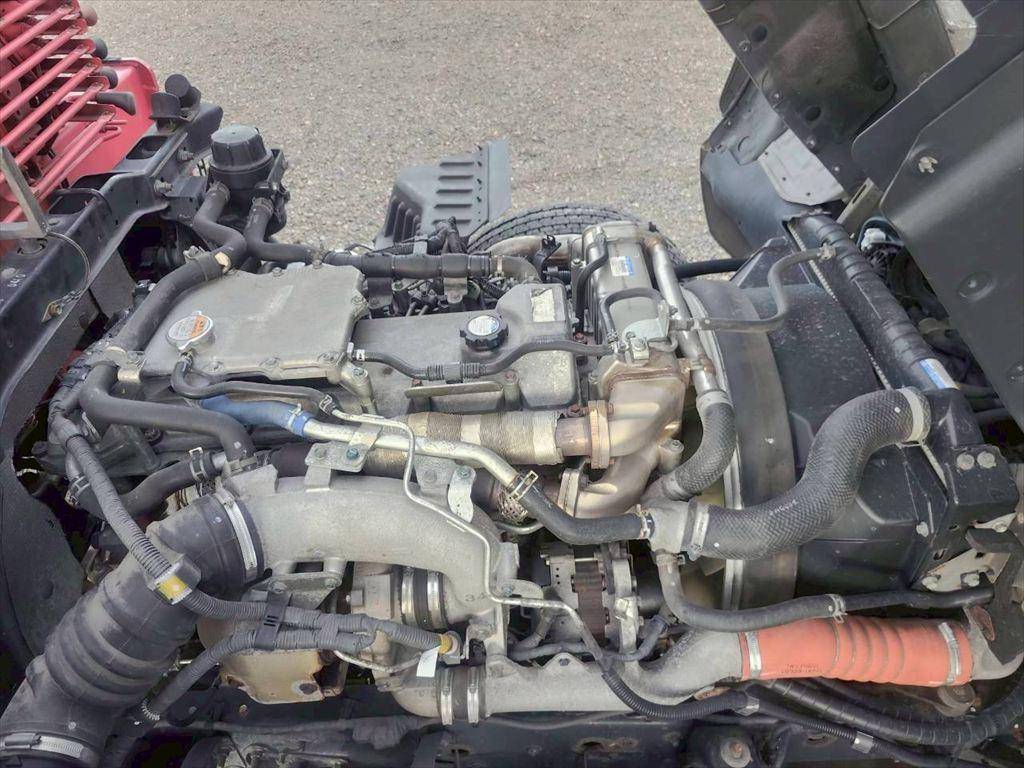 日野レンジャークレーン6段増トン（6t・8t）[写真16]