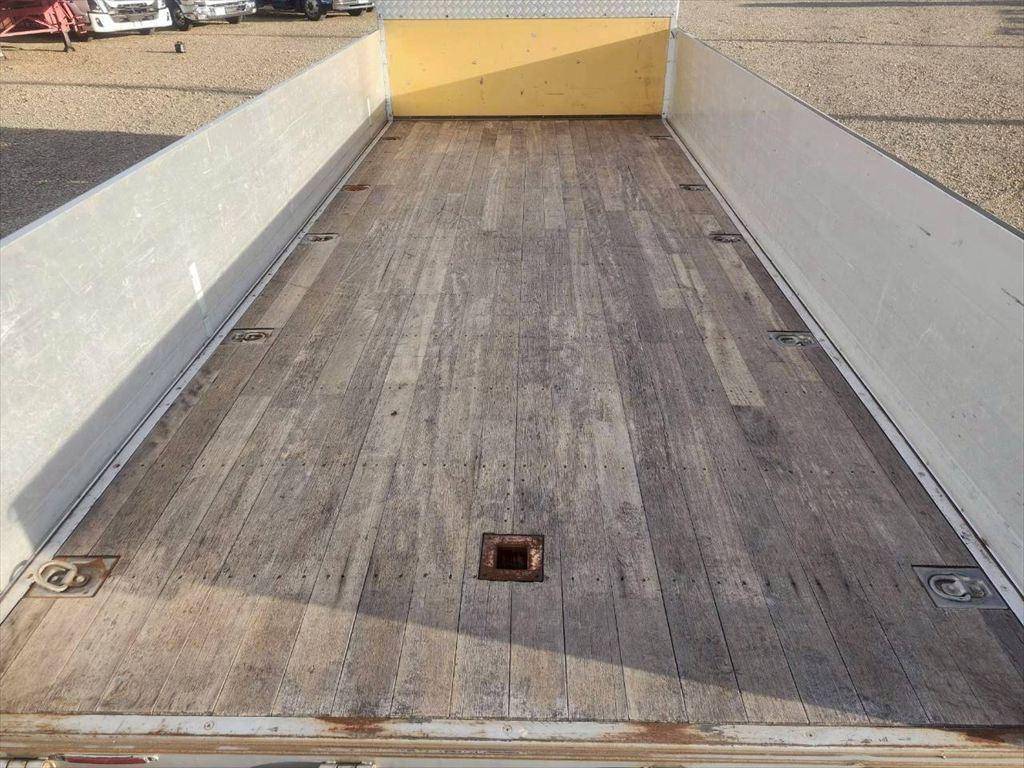 日野レンジャークレーン6段増トン（6t・8t）[写真08]