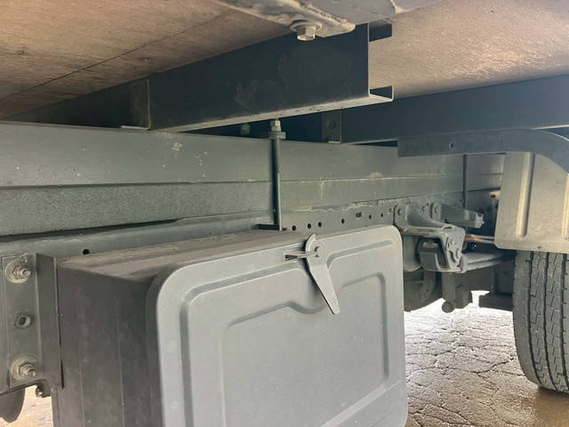 トヨタダイナアルミバン小型（2t・3t）[写真24]