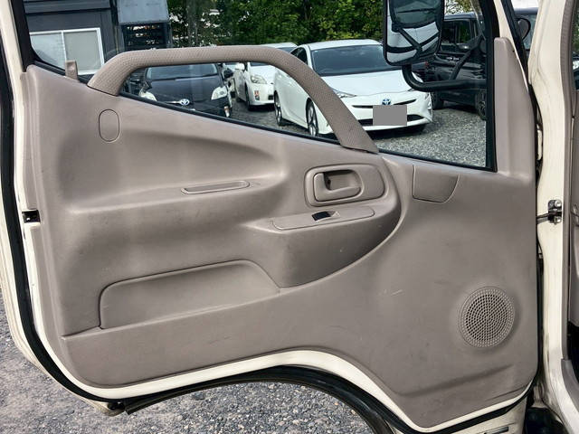 トヨタダイナアルミバン小型（2t・3t）[写真29]