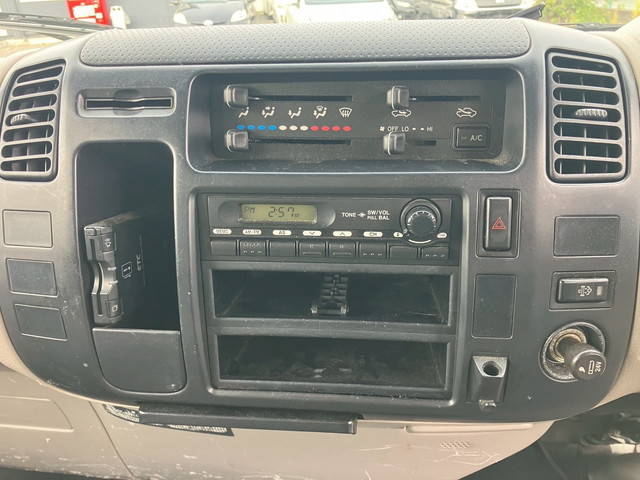 トヨタダイナアルミバン小型（2t・3t）[写真38]