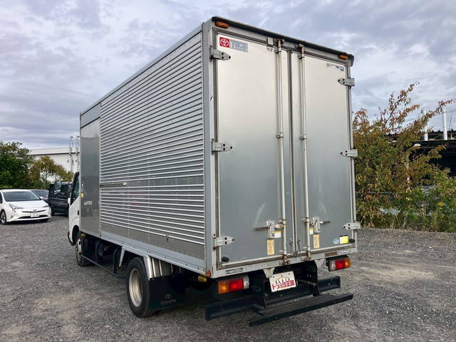 トヨタダイナアルミバン小型（2t・3t）[写真04]