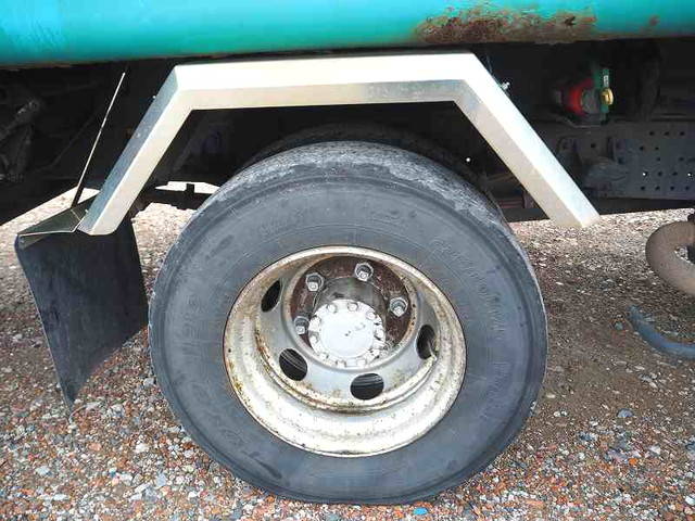 いすゞフォワードパッカー車（塵芥車）中型（4t）[写真19]