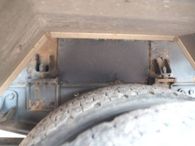 いすゞフォワードパッカー車（塵芥車）中型（4t）[写真20]