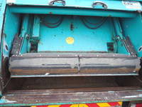 いすゞフォワードパッカー車（塵芥車）中型（4t）[写真23]