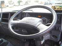 いすゞフォワードパッカー車（塵芥車）中型（4t）[写真37]