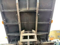 UDトラックスコンドル深ダンプ（土砂禁ダンプ）増トン（6t・8t）[写真14]