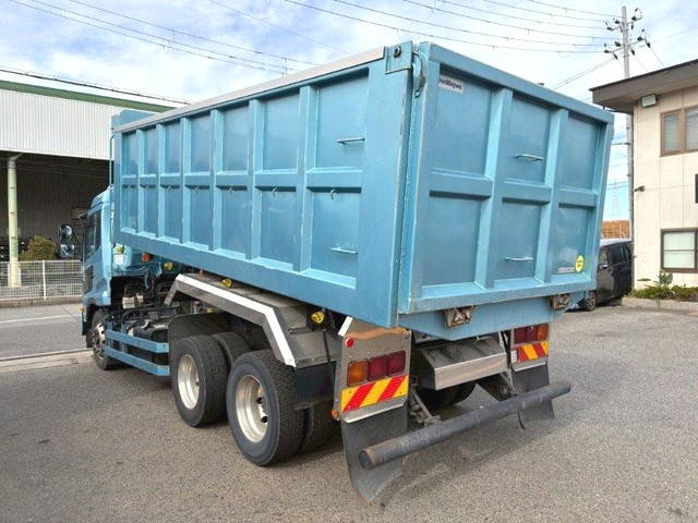 UDトラックスコンドル深ダンプ（土砂禁ダンプ）増トン（6t・8t）[写真08]