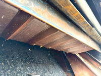 いすゞフォワードパッカー車（塵芥車）中型（4t）[写真13]