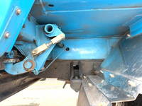 いすゞフォワードパッカー車（塵芥車）中型（4t）[写真21]