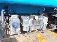 いすゞフォワードパッカー車（塵芥車）中型（4t）[写真23]