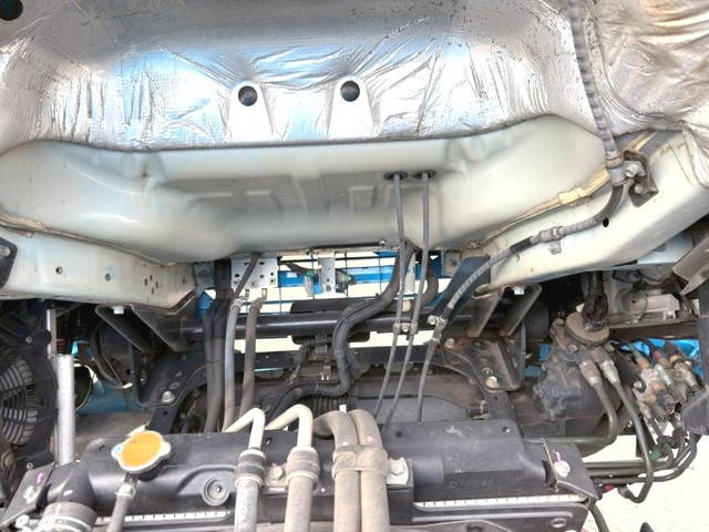 いすゞフォワードパッカー車（塵芥車）中型（4t）[写真32]