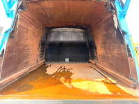 いすゞフォワードパッカー車（塵芥車）中型（4t）[写真10]