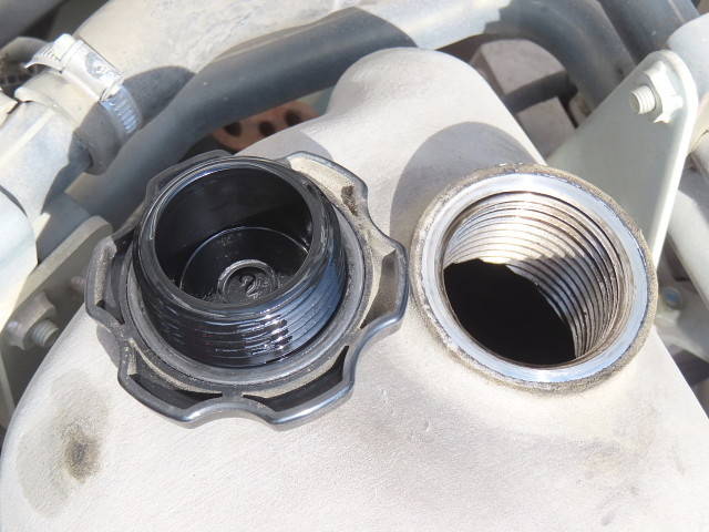 いすゞギガミキサー車（コンクリートミキサー）大型（10t）[写真16]