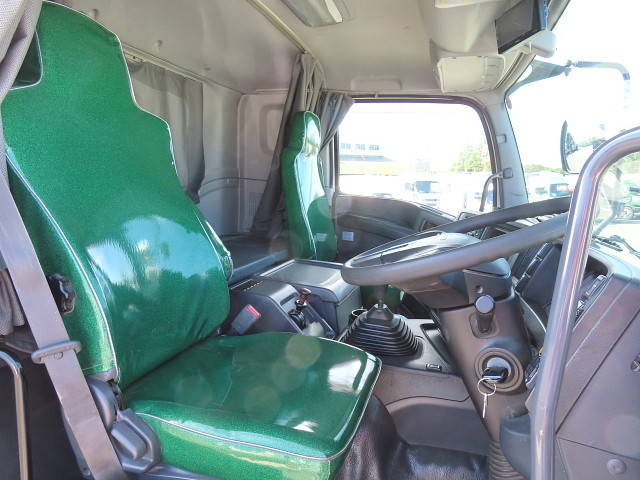 いすゞギガミキサー車（コンクリートミキサー）大型（10t）[写真18]