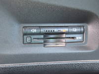 いすゞギガミキサー車（コンクリートミキサー）大型（10t）[写真24]