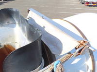 いすゞギガミキサー車（コンクリートミキサー）大型（10t）[写真33]